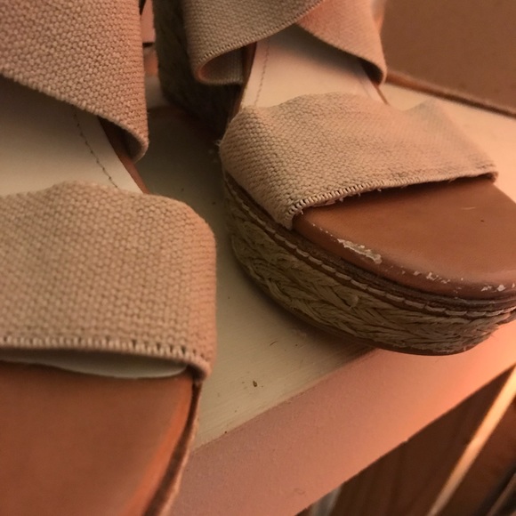 Arturo Chiang Jute Heel Wedges - Picture 8 of 8